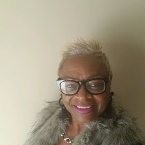 Meet your Posher, Marcelle